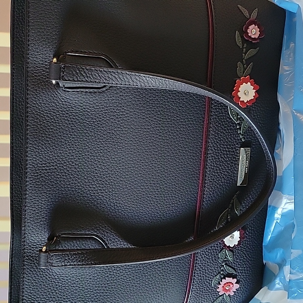 Kate Spade Laurel Way Embellished Medium Dally - Picture 12 of 12